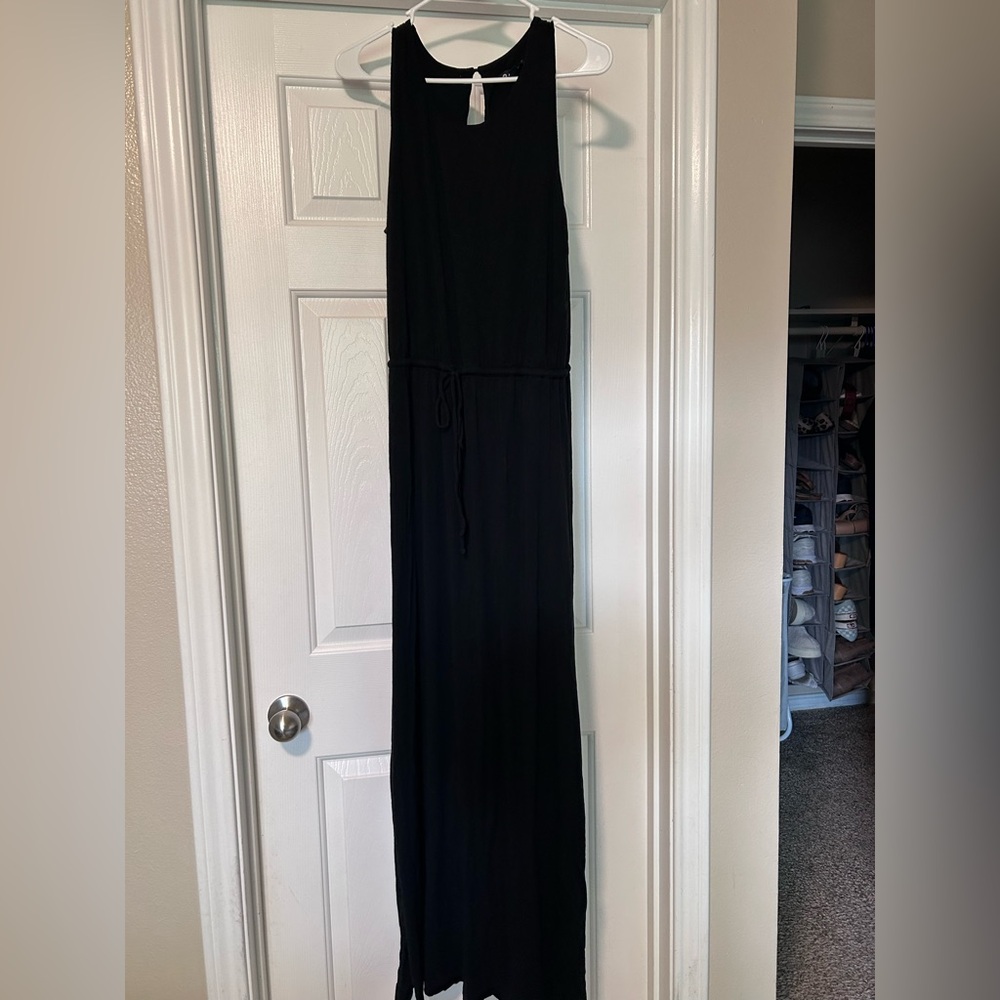 Athleta Black Sleeveless Maxi Dress